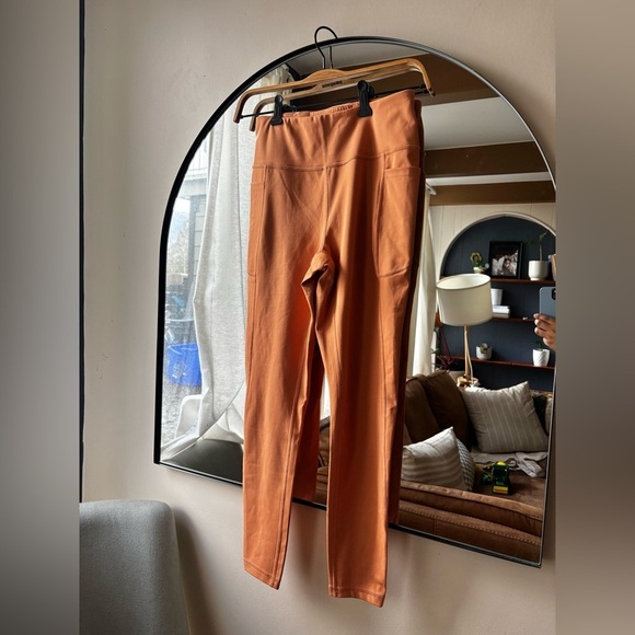 FWD | Women's Core Legging | size small - Picture 5 of 8